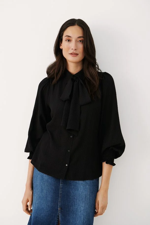 black-rashapw-blouses