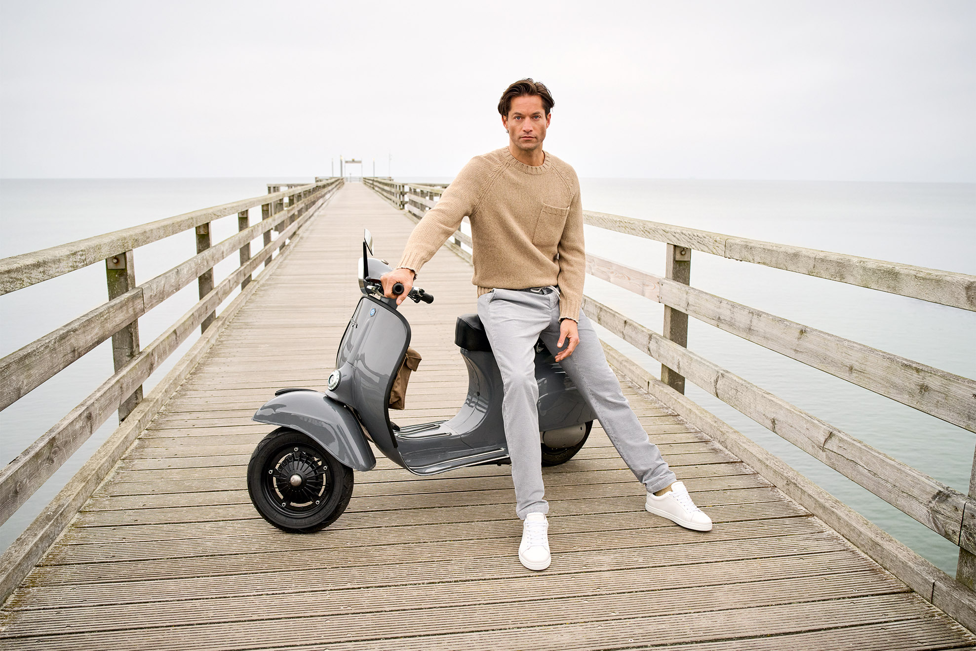 ALBERTO_WINTER_2025_MOTIF_08B_1430_JUMP_DUSTY_CORDUROY